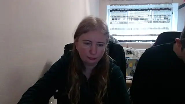 PeterAndJen online show from March 19, 2026, 6:28 am