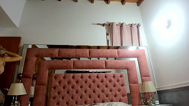 briana wonder69xxx online show from February 7, 2026, 2:32 pm