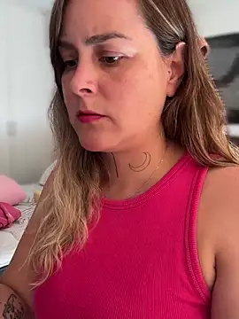 misslulipop online show from March 13, 2025, 4:01 pm