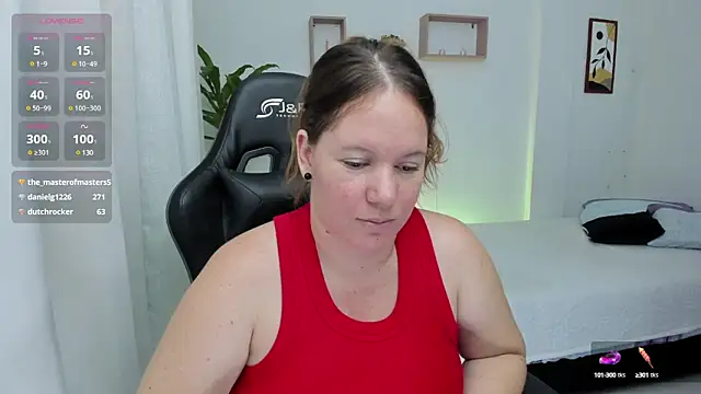 Snapshot of tamy_shine87 chatting on December 30, 2024, 4:09 am tamy shine87 online show from December 30, 2024, 4:09 am