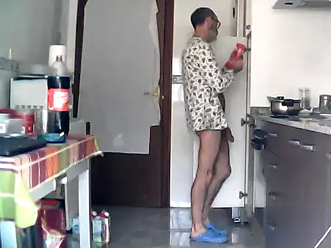 Snapshot of bixesualactivo chatting on February 21, 2026, 2:40 pm bixesualactivo online show from February 21, 2026, 2:40 pm