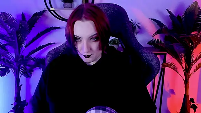 Snapshot of AsheLucker chatting on December 15, 2024, 11:53 pm AsheLucker online show from December 15, 2024, 11:53 pm