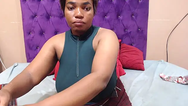EBONYBUSTYY online show from February 6, 2025, 2:15 pm