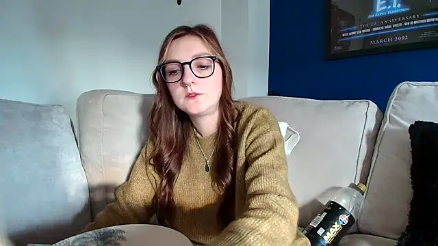 short sweetpea online show from November 17, 2025, 11:49 am