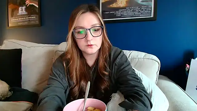 Snapshot of short_sweetpea chatting on February 26, 2026, 1:54 pm short sweetpea online show from February 26, 2026, 1:54 pm