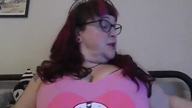 Snapshot of GothyBaby chatting on January 31, 2025, 6:14 pm GothyBaby online show from January 31, 2025, 6:14 pm