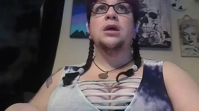 GothyBaby online show from November 21, 2025, 5:44 pm