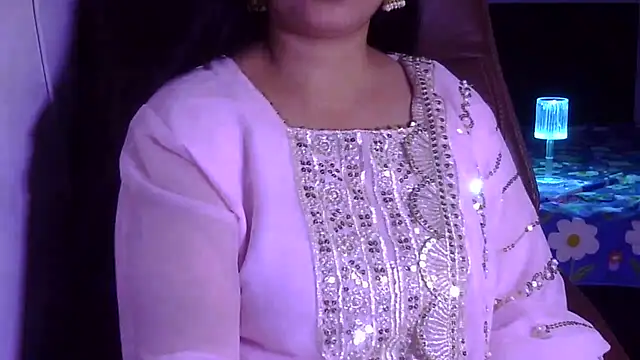 Snapshot of Maalnad_beauty chatting on September 26, 2025, 11:36 am Maalnad beauty online show from September 26, 2025, 11:36 am