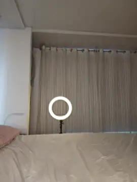 Lucy Marin online show from March 19, 2026, 4:33 pm