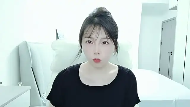 Sunset glow online show from October 10, 2025, 7:40 am