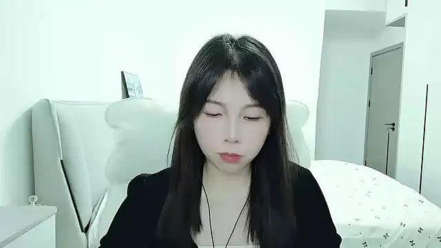 Sunset glow online show from November 6, 2025, 3:24 pm