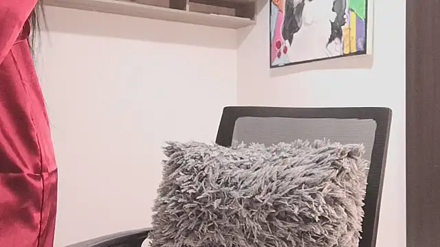 Cherry 1992 online show from December 22, 2025, 12:46 pm