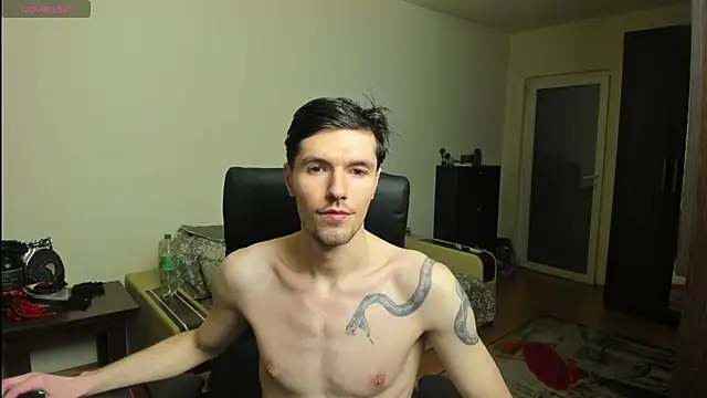 awesomejustin online show from March 2, 2025, 8:18 pm