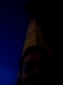 Deividsuarez11123 online show from November 24, 2025, 11:04 pm