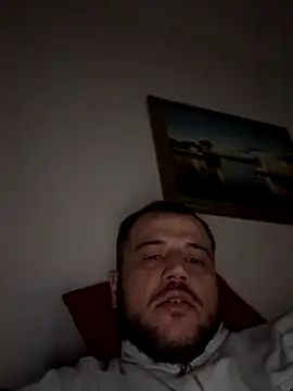 Snapshot of 1Aleks13 chatting on December 4, 2025, 11:24 pm 1Aleks13 online show from December 4, 2025, 11:24 pm