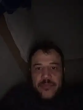 Snapshot of 1Aleks13 chatting on February 4, 2026, 11:20 pm 1Aleks13 online show from February 4, 2026, 11:20 pm