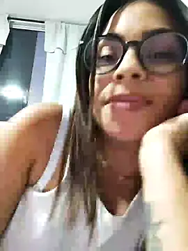 Snapshot of Ivanna2 chatting on January 22, 2025, 11:32 pm Ivanna2 online show from January 22, 2025, 11:32 pm