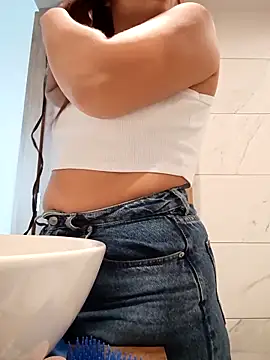 Ivanna2 online show from December 5, 2025, 4:36 pm