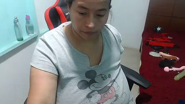 Snapshot of NatalySexxxMilk chatting on October 26, 2025, 7:14 am NatalySexxxMilk online show from October 26, 2025, 7:14 am