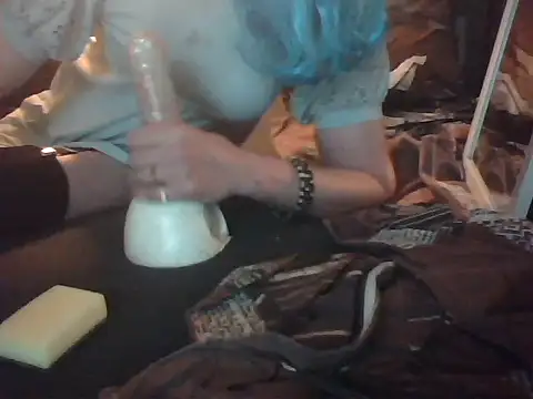 slutviki online show from February 21, 2026, 9:16 pm