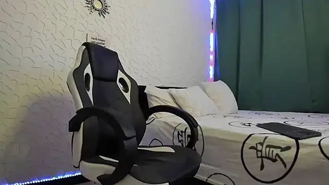 Snapshot of litoxx_cass chatting on March 22, 2025, 2:27 am litoxx cass online show from March 22, 2025, 2:27 am