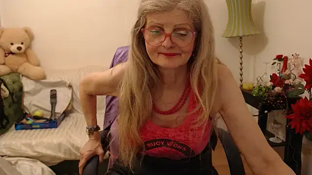 Snapshot of BlairFort chatting on February 20, 2025, 3:08 pm BlairFort online show from February 20, 2025, 3:08 pm