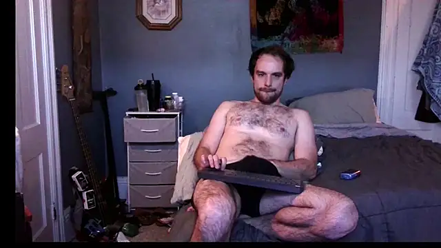 hpluvsplata online show from November 4, 2025, 1:54 pm