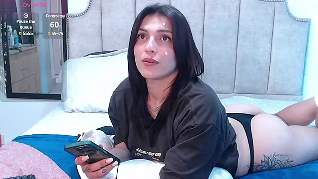 EricaVanderhill online show from March 15, 2025, 8:10 pm