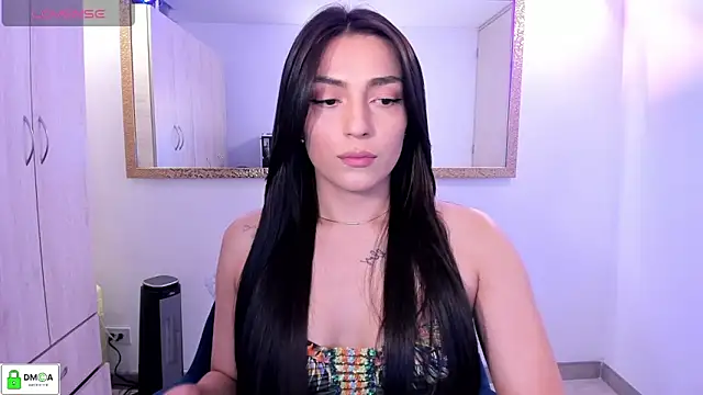 EricaVanderhill online show from April 5, 2026, 9:01 pm