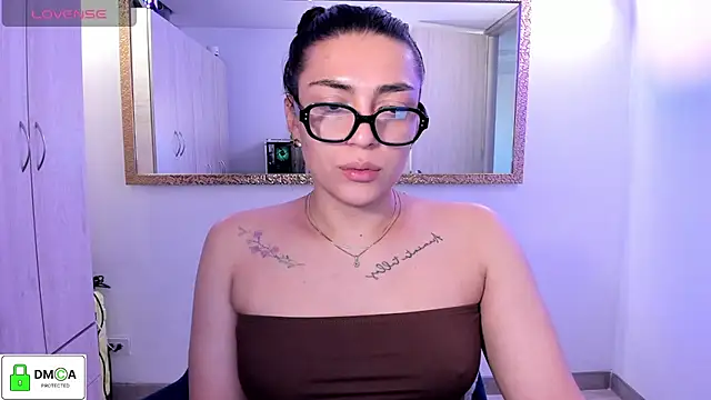EricaVanderhill online show from July 27, 2026, 10:50 pm
