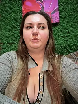 Snapshot of CandyShoopp chatting on February 3, 2025, 3:59 pm CandyShoopp online show from February 3, 2025, 3:59 pm