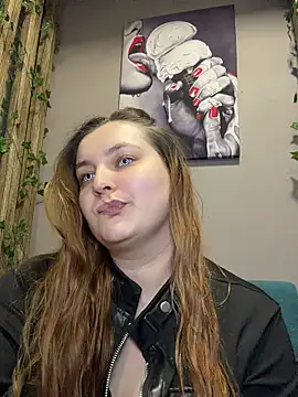 CandyShoopp online show from April 9, 2026, 8:14 pm