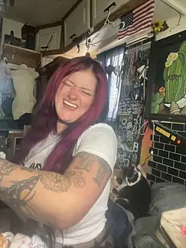 Snapshot of 1-800-FUCKYOU chatting on December 20, 2024, 8:34 pm 1-800-FUCKYOU online show from December 20, 2024, 8:34 pm