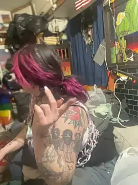 1-800-FUCKYOU online show from February 9, 2025, 6:33 am