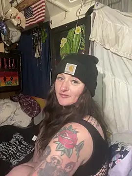 Snapshot of 1-800-FUCKYOU chatting on March 15, 2025, 4:46 am 1-800-FUCKYOU online show from March 15, 2025, 4:46 am