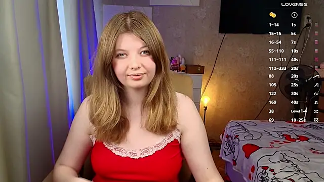 Vivian cutie online show from April 15, 2026, 3:30 pm