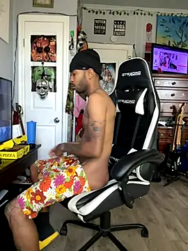 Snapshot of spideyzaddy chatting on September 23, 2025, 10:02 pm spideyzaddy online show from September 23, 2025, 10:02 pm