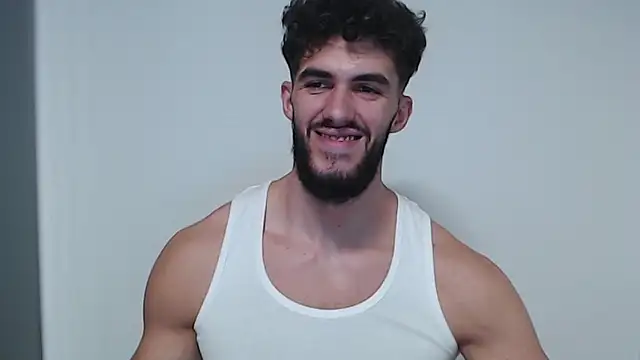 Snapshot of hiddenf chatting on September 26, 2025, 8:35 pm hiddenf online show from September 26, 2025, 8:35 pm