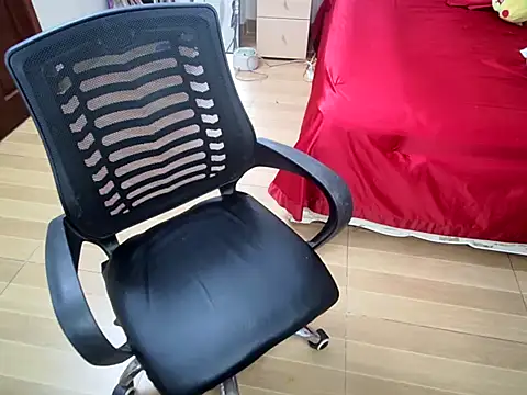 Makemypussysquirt-tsunami online show from June 16, 2026, 8:39 am