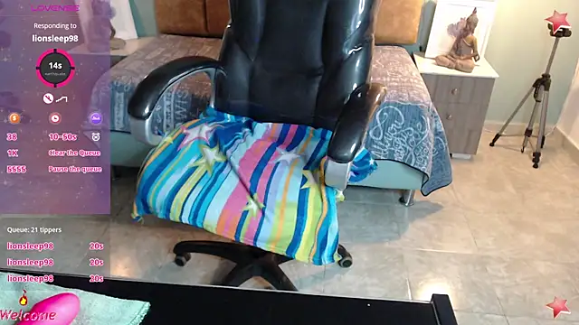 Snapshot of Barbiegomez chatting on February 5, 2025, 6:24 am Barbiegomez online show from February 5, 2025, 6:24 am