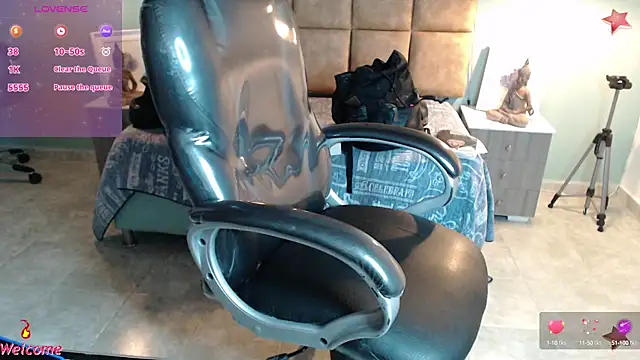 Snapshot of Barbiegomez chatting on February 5, 2025, 10:41 am Barbiegomez online show from February 5, 2025, 10:41 am