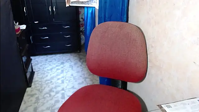 Snapshot of Barbiegomez chatting on September 9, 2025, 3:33 pm Barbiegomez online show from September 9, 2025, 3:33 pm