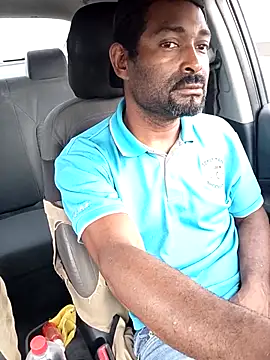 elias1704 online show from October 23, 2025, 10:19 pm