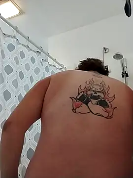 Snapshot of JGRisk chatting on October 19, 2025, 12:17 pm JGRisk online show from October 19, 2025, 12:17 pm