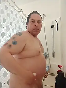 Snapshot of JGRisk chatting on April 13, 2026, 2:44 pm JGRisk online show from April 13, 2026, 2:44 pm