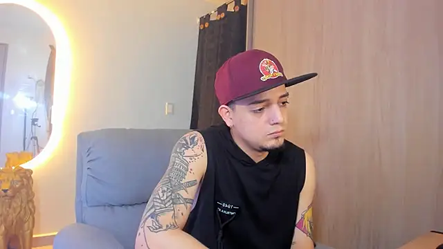 Snapshot of alejandro_calderon1 chatting on February 16, 2025, 4:42 am alejandro calderon1 online show from February 16, 2025, 4:42 am