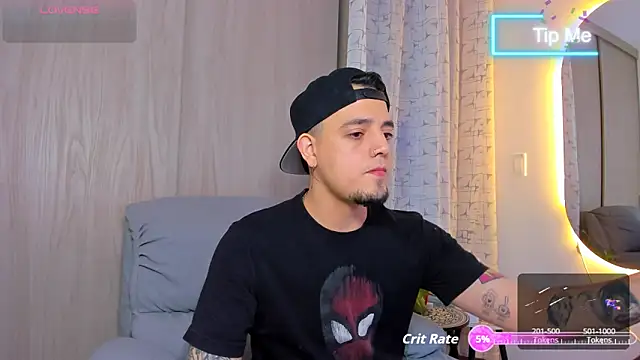 Snapshot of alejandro_calderon1 chatting on October 4, 2025, 6:33 am alejandro calderon1 online show from October 4, 2025, 6:33 am