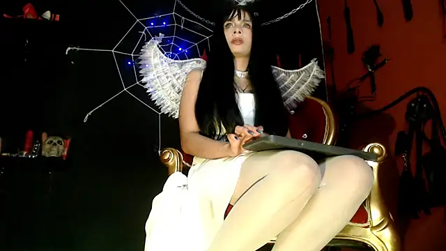 amy-mistress online show from October 27, 2025, 11:20 pm