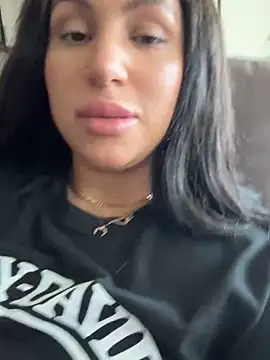 Snapshot of MeghanXO chatting on September 29, 2025, 1:27 pm MeghanXO online show from September 29, 2025, 1:27 pm