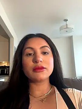 Snapshot of MeghanXO chatting on October 31, 2025, 1:45 pm MeghanXO online show from October 31, 2025, 1:45 pm